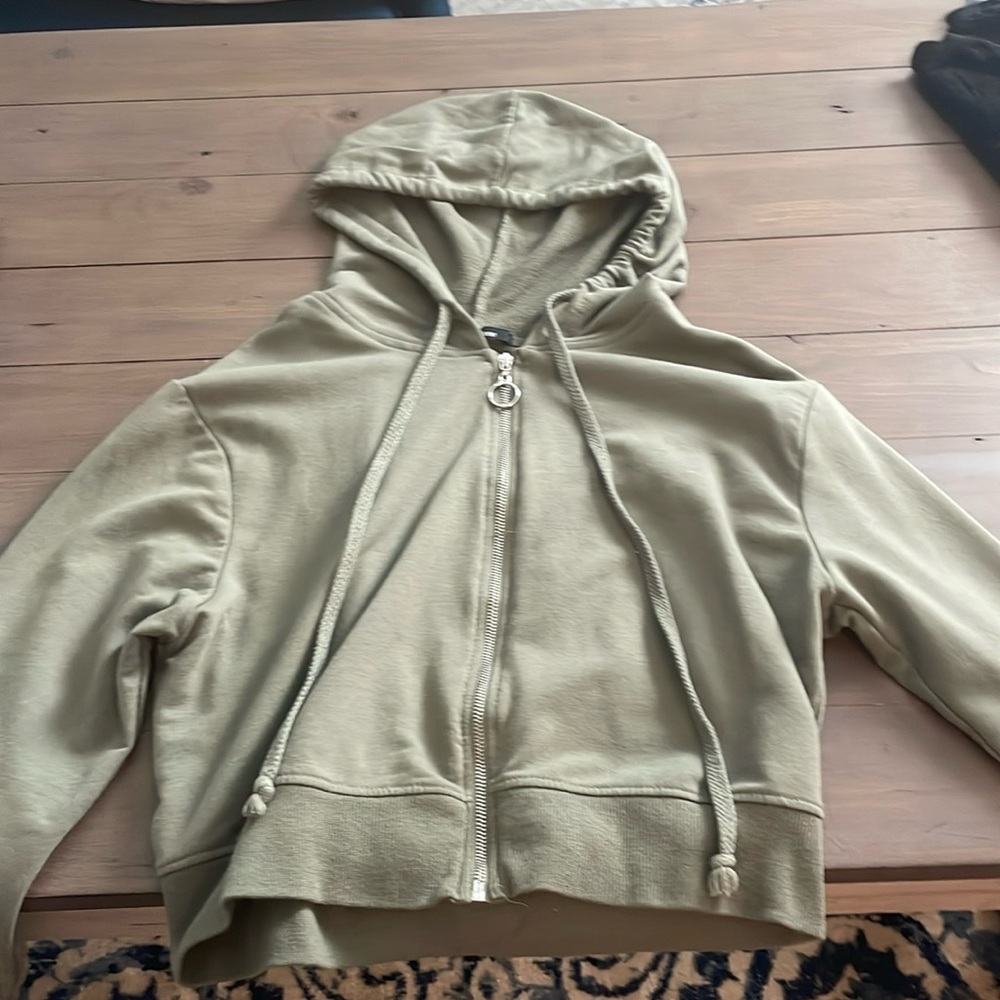 Army green cropped sweater